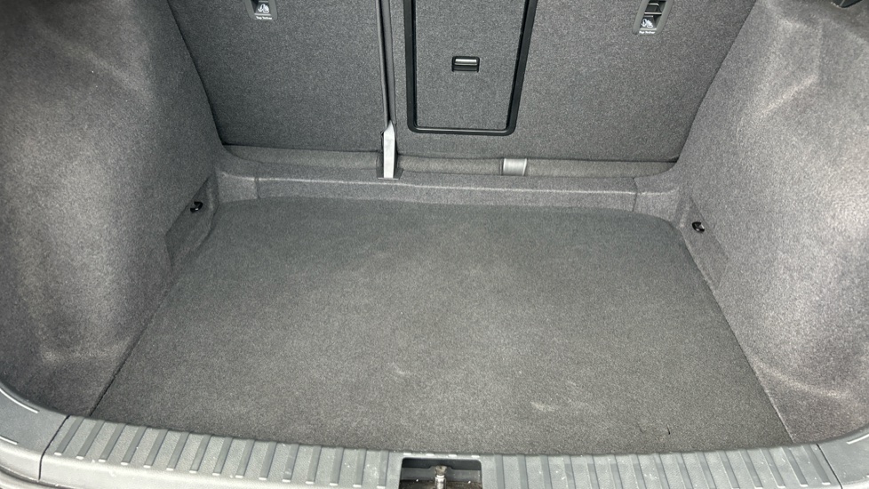 SEAT Ateca 1.5 TSI EVO SE Technology 5dr DSG Petrol Estate - Image 20