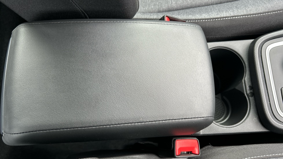 SEAT Ateca 1.5 TSI EVO SE Technology 5dr DSG Petrol Estate - Image 36