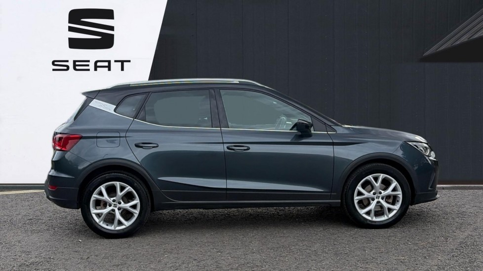 SEAT Arona 1.0 TSI 110 FR 5dr Petrol Hatchback - Image 4