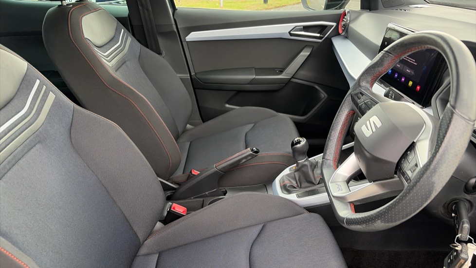 SEAT Arona 1.0 TSI 110 FR 5dr Petrol Hatchback - Image 15