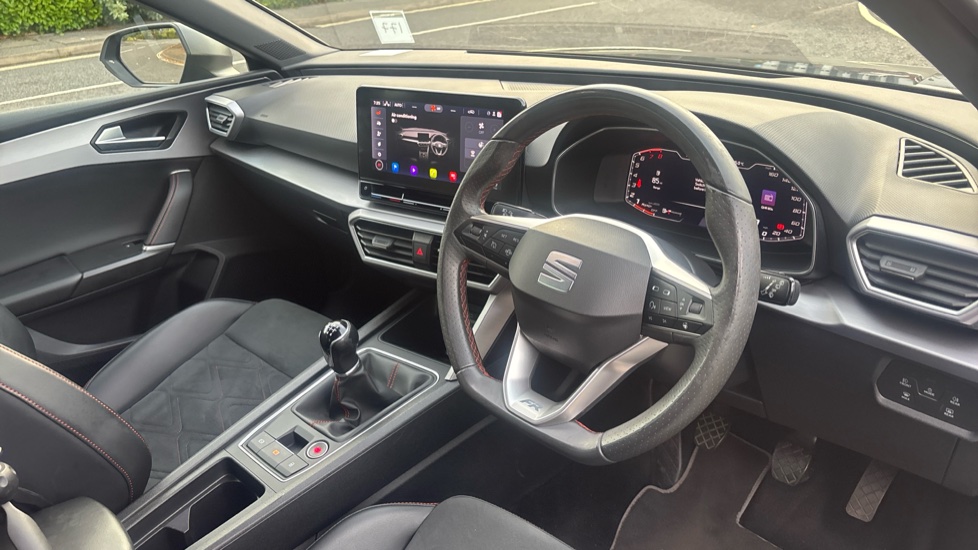 SEAT Leon 1.5 TSI EVO FR Sport 5dr Petrol Hatchback - Image 6