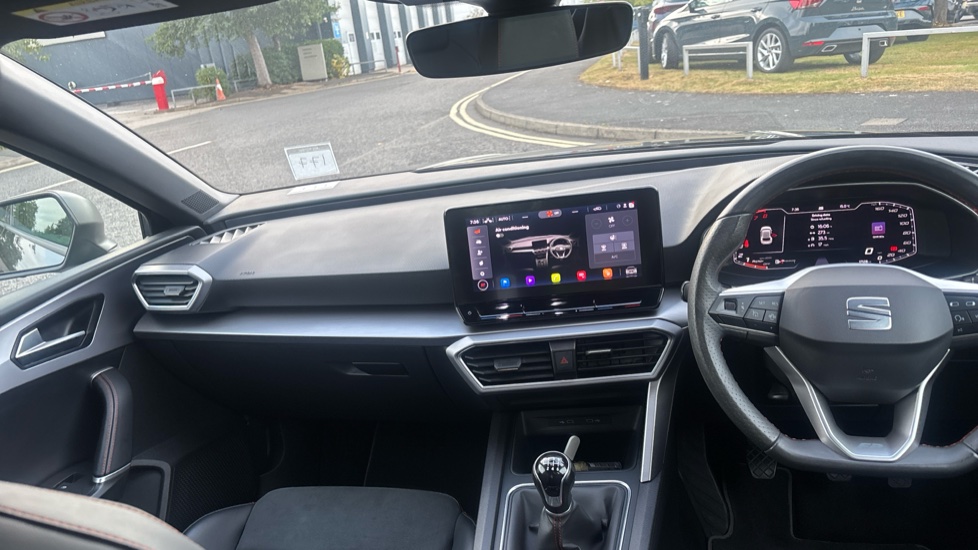 SEAT Leon 1.5 TSI EVO FR Sport 5dr Petrol Hatchback - Image 9