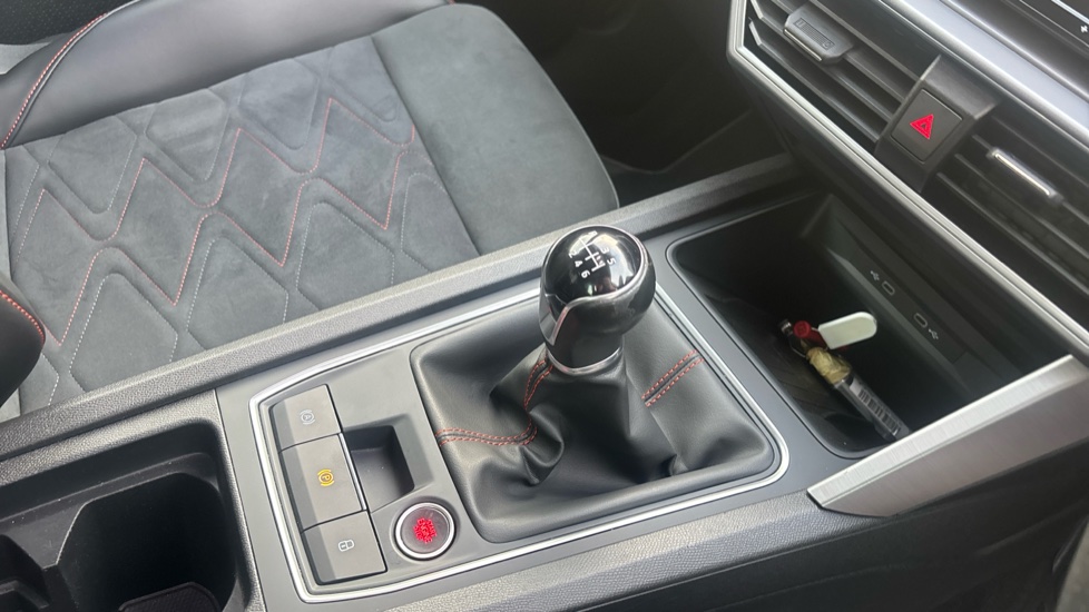 SEAT Leon 1.5 TSI EVO FR Sport 5dr Petrol Hatchback - Image 14