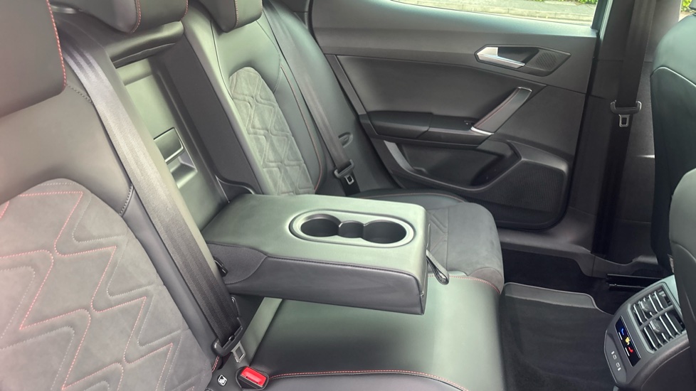 SEAT Leon 1.5 TSI EVO FR Sport 5dr Petrol Hatchback - Image 16