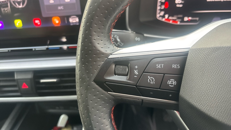 SEAT Leon 1.5 TSI EVO FR Sport 5dr Petrol Hatchback - Image 17