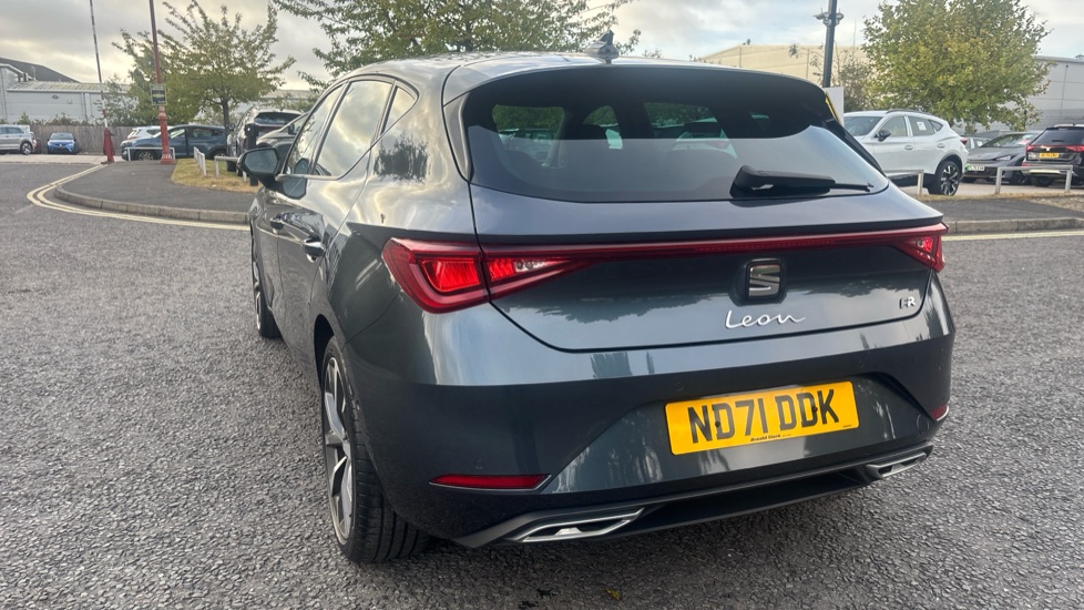 SEAT Leon 1.5 TSI EVO FR Sport 5dr Petrol Hatchback - Image 28