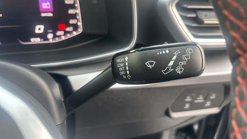 SEAT Leon 1.5 TSI EVO FR Sport 5dr Petrol Hatchback - Image 35