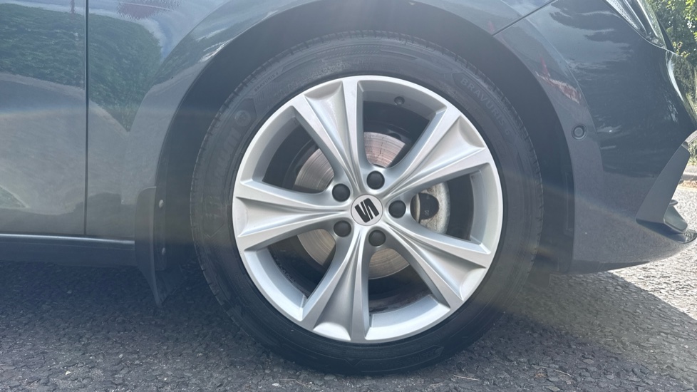 SEAT Leon 1.5 TSI EVO FR 5dr Petrol Hatchback - Image 5