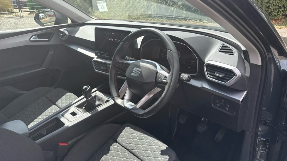 SEAT Leon 1.5 TSI EVO FR 5dr Petrol Hatchback - Image 6
