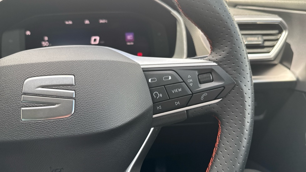 SEAT Leon 1.5 TSI EVO FR 5dr Petrol Hatchback - Image 18
