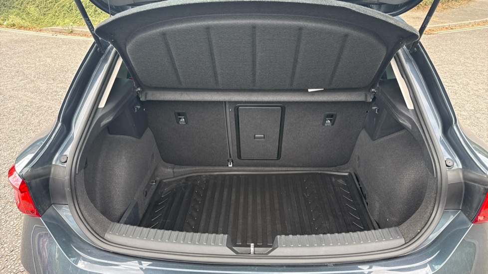 SEAT Leon 1.5 TSI EVO FR 5dr Petrol Hatchback - Image 20