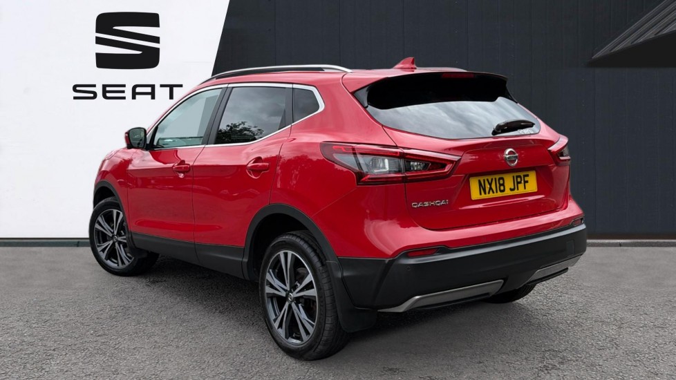 Nissan Qashqai 1.2 DiG-T N-Connecta 5dr Petrol Hatchback - Image 3