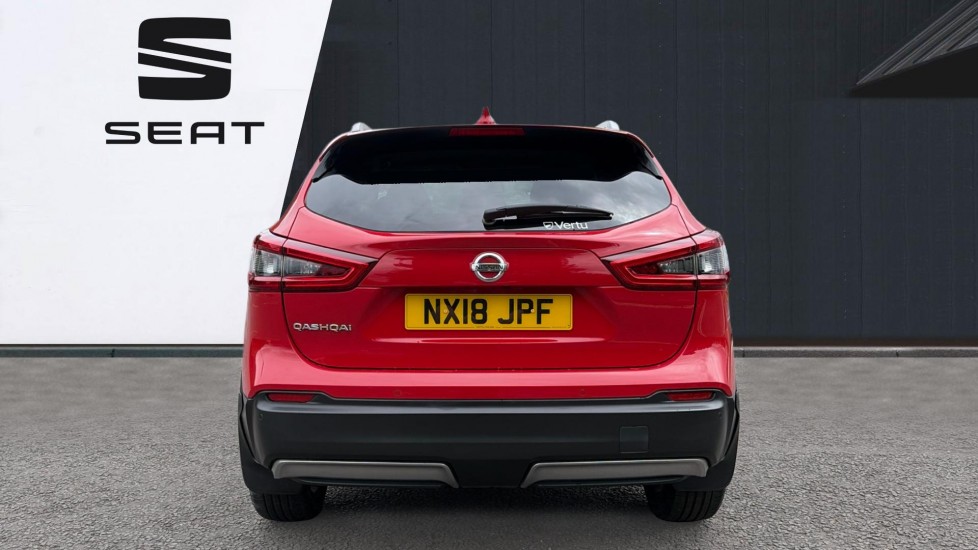 Nissan Qashqai 1.2 DiG-T N-Connecta 5dr Petrol Hatchback - Image 8