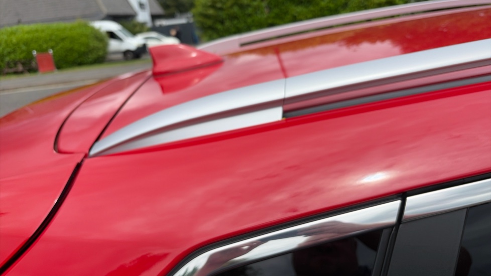Nissan Qashqai 1.2 DiG-T N-Connecta 5dr Petrol Hatchback - Image 36