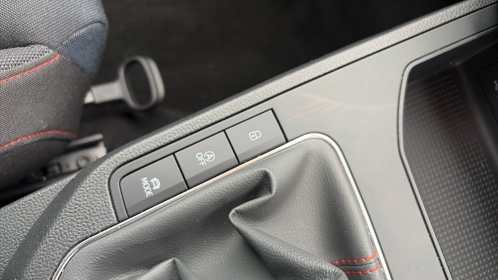 SEAT Ibiza 1.0 TSI 110 FR 5dr Petrol Hatchback - Image 28