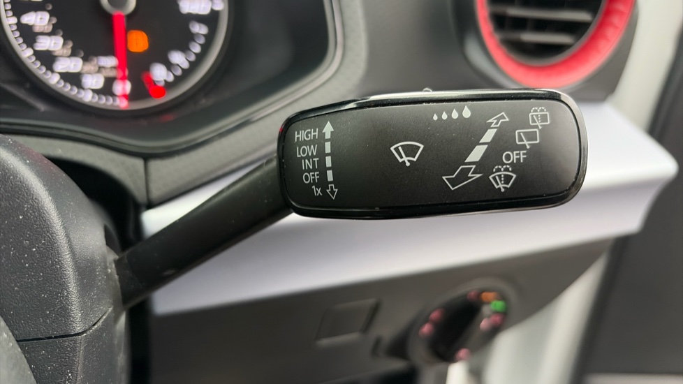 SEAT Ibiza 1.0 TSI 110 FR 5dr Petrol Hatchback - Image 32