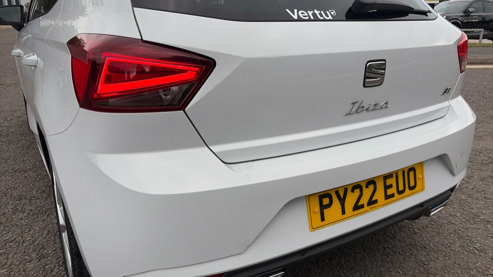 SEAT Ibiza 1.0 TSI 110 FR 5dr Petrol Hatchback - Image 38