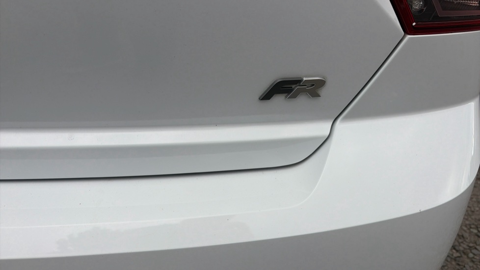 SEAT Ibiza 1.0 TSI 110 FR 5dr Petrol Hatchback - Image 39
