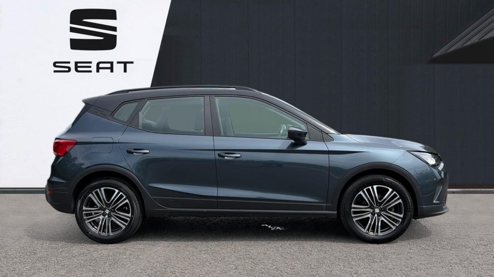 SEAT Arona 1.0 TSI 110 SE Technology 5dr DSG Petrol Hatchback - Image 4