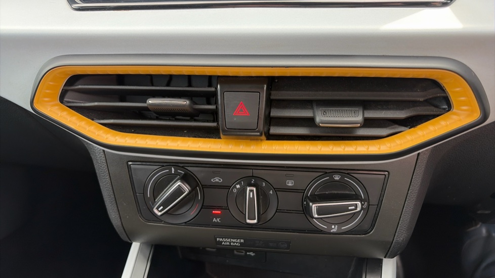 SEAT Arona 1.0 TSI 110 SE Technology 5dr DSG Petrol Hatchback - Image 26