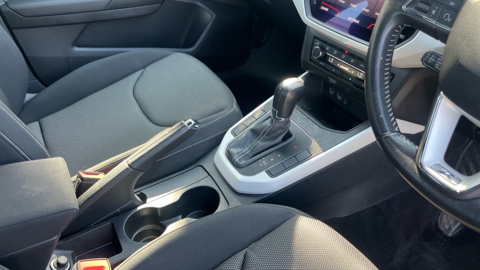 SEAT Arona 1.0 TSI 115 Xcellence [EZ] 5dr DSG Petrol Hatchback - Image 14
