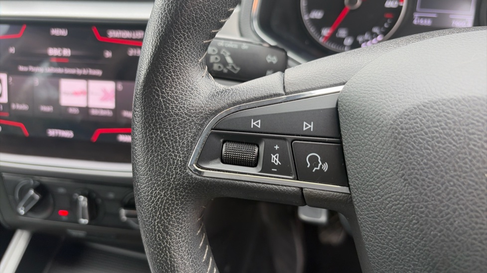 SEAT Ibiza 1.0 SE Technology [EZ] 5dr Petrol Hatchback - Image 17