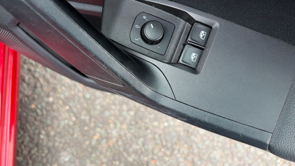 SEAT Ibiza 1.0 SE Technology [EZ] 5dr Petrol Hatchback - Image 32