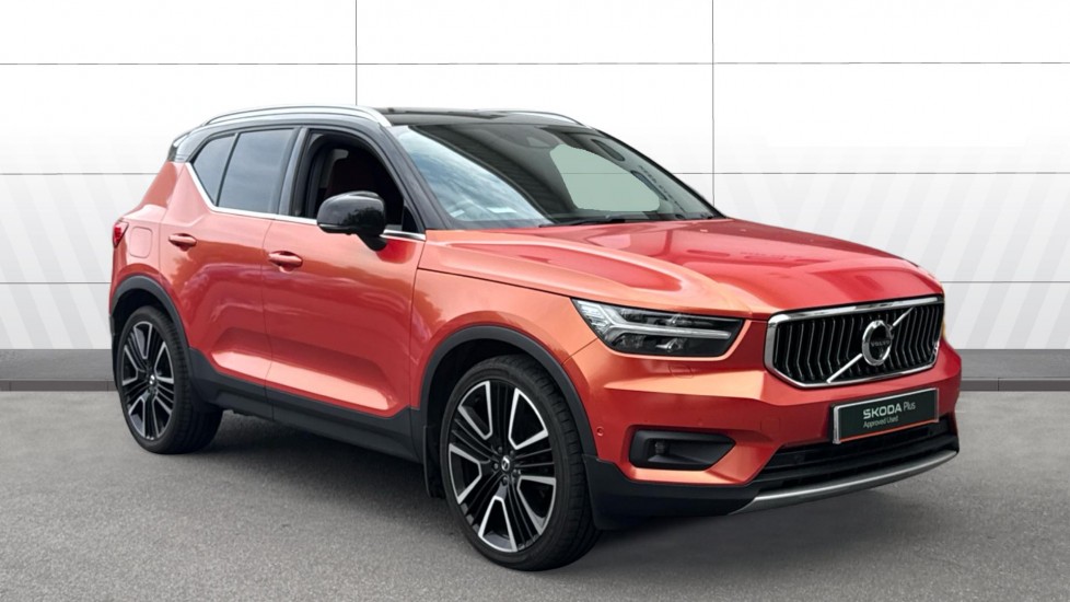 Volvo XC40 2.0 T5 Inscription Pro 5dr AWD Geartronic Petrol Estate - Image 1