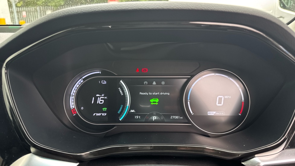 Kia E-Niro 100kW 2 39kWh 5dr Auto Electric Estate - Image 18