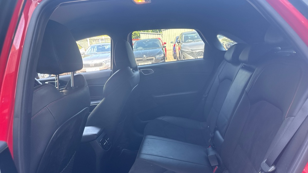 Kia Ceed 1.6T GDi ISG GT 5dr Petrol Hatchback - Image 16