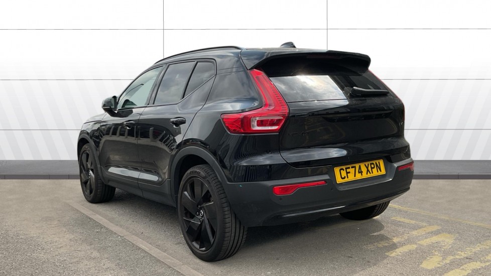 Volvo XC40 2.0 B4P Plus Black Edition 5dr Auto Petrol Estate - Image 2
