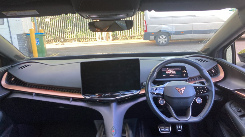 CUPRA Tavascan 210kW V1 77kWh 5dr Auto Electric Estate - Image 10