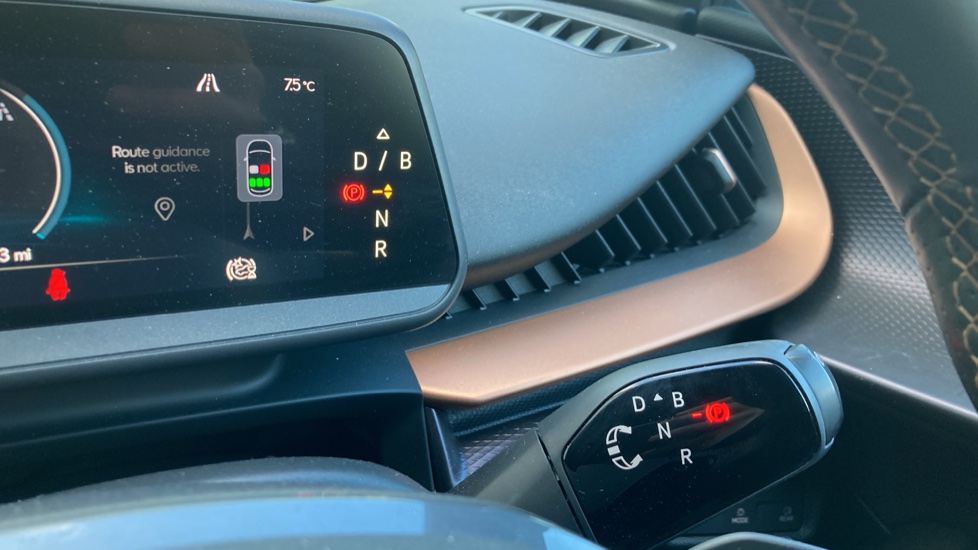 CUPRA Tavascan 210kW V1 77kWh 5dr Auto Electric Estate - Image 13