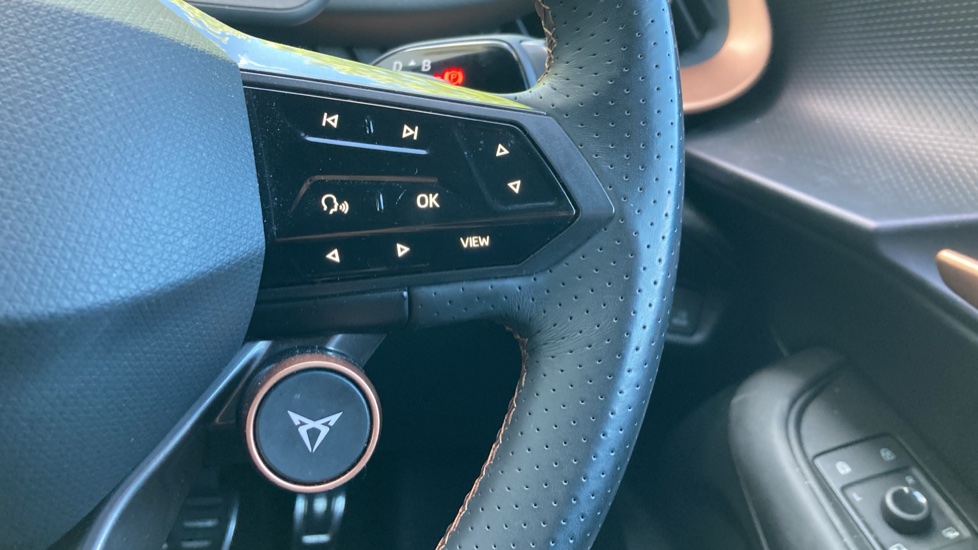 CUPRA Tavascan 210kW V1 77kWh 5dr Auto Electric Estate - Image 22