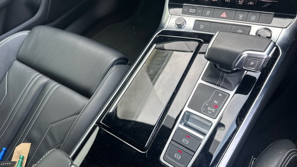 Audi A6 40 TDI Quattro Black Edition 4dr S Tronic Diesel Saloon - Image 13