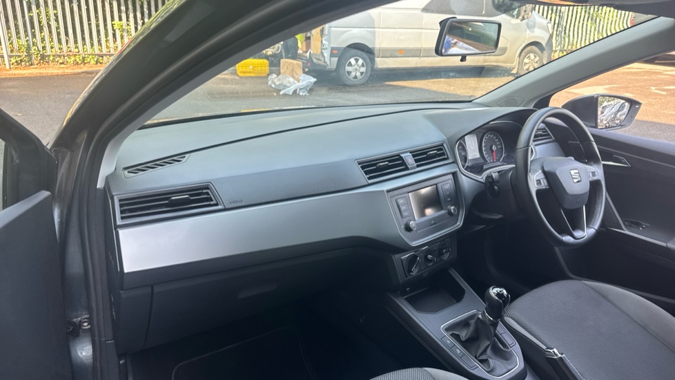 SEAT Ibiza 1.0 TSI 95 SE 5dr Petrol Hatchback - Image 9