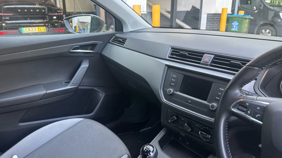 SEAT Ibiza 1.0 TSI 95 SE 5dr Petrol Hatchback - Image 14