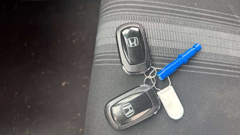 Honda Civic 2.0 eHEV Sport 5dr CVT Hybrid Hatchback - Image 20