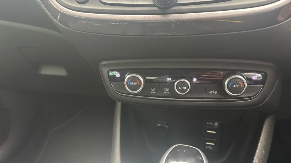 Vauxhall Crossland 1.2 Turbo [130] Ultimate Nav 5dr Auto Petrol Hatchback - Image 23