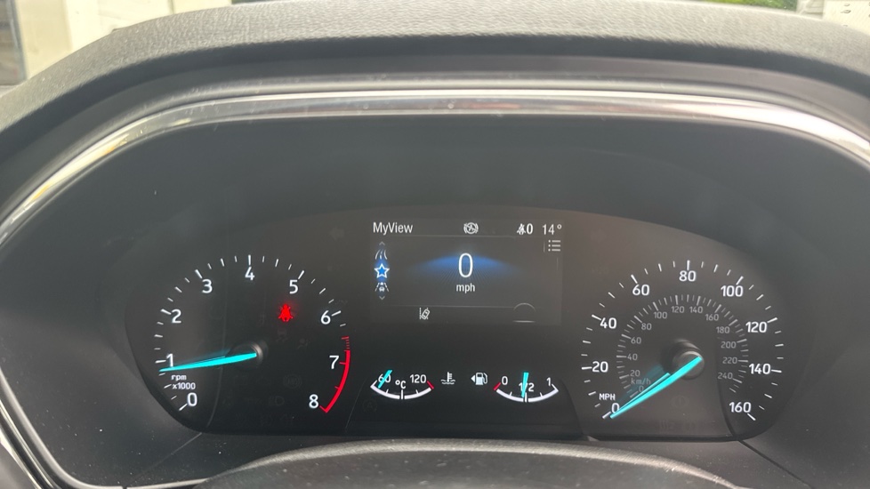 Ford Focus 1.0 EcoBoost 125 Titanium 5dr Petrol Hatchback - Image 18