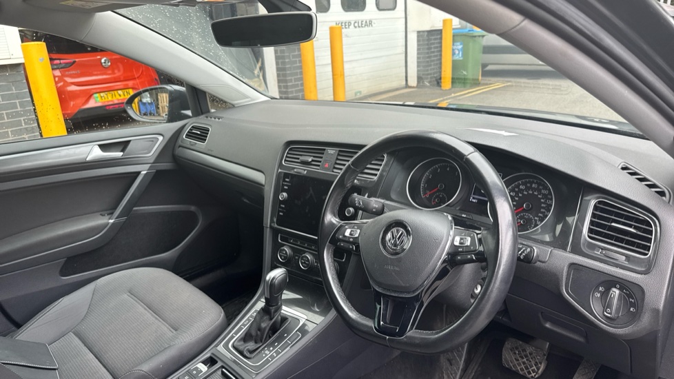 Volkswagen Golf 1.5 TSI EVO 150 Match Edition 5dr DSG Petrol Hatchback - Image 11