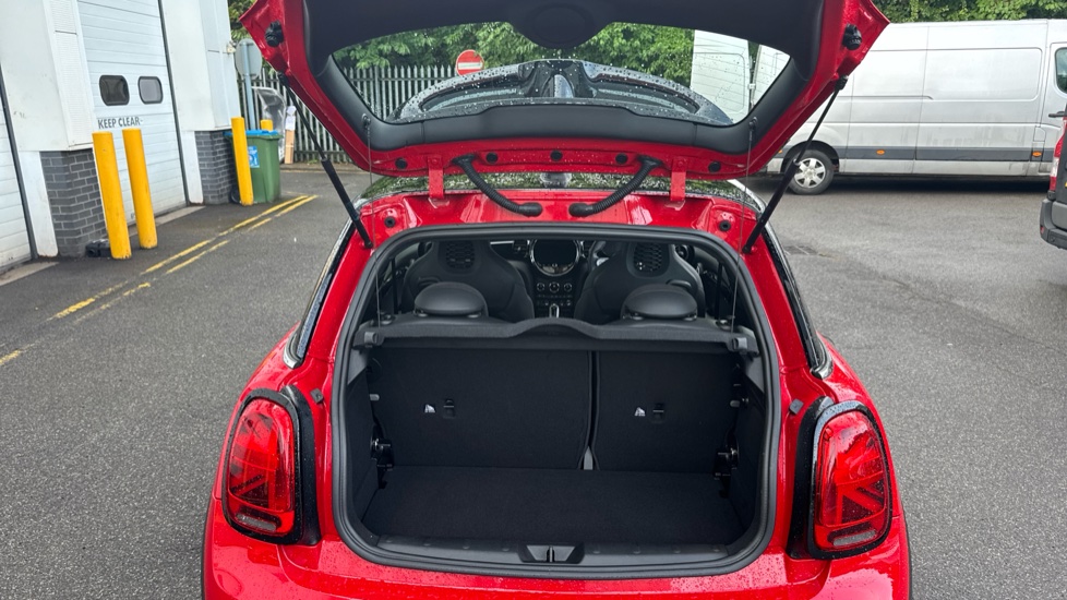 MINI Hatchback 1.5 Cooper Sport 3dr Auto Petrol Hatchback - Image 4