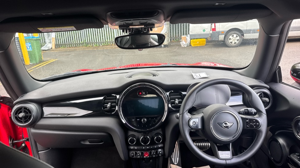 MINI Hatchback 1.5 Cooper Sport 3dr Auto Petrol Hatchback - Image 10