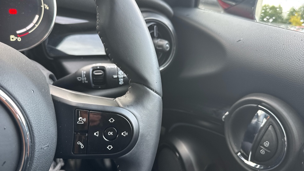 MINI Hatchback 1.5 Cooper Sport 3dr Auto Petrol Hatchback - Image 22