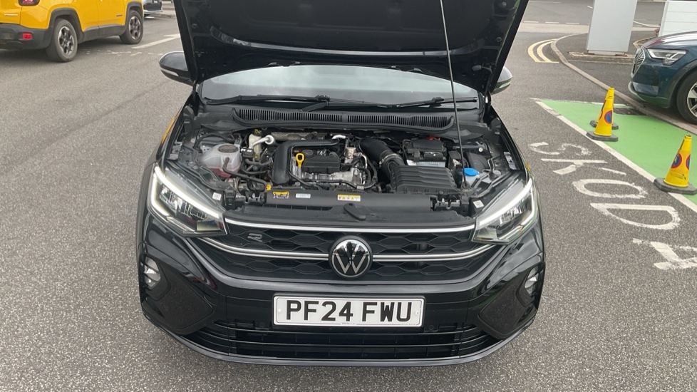Volkswagen Taigo 1.0 TSI 115 R-Line 5dr DSG Petrol Hatchback - Image 8