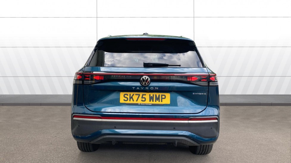 Volkswagen Tayron 1.5 TSI eHybrid Elegance 5dr DSG6 Estate - Image 6