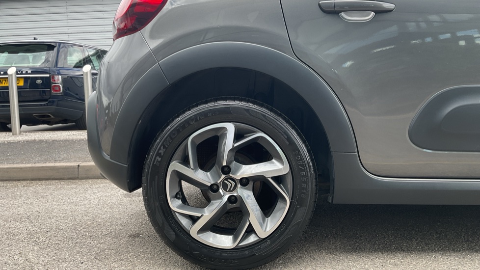 Citroen C3 1.2 PureTech Flair 5dr Petrol Hatchback - Image 7