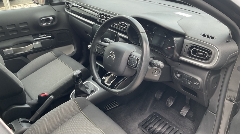Citroen C3 1.2 PureTech Flair 5dr Petrol Hatchback - Image 11