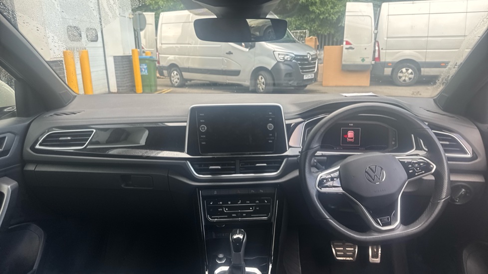 Volkswagen T-Roc 2.0 TDI 150 4MOTION R-Line 5dr DSG Diesel Hatchback - Image 10