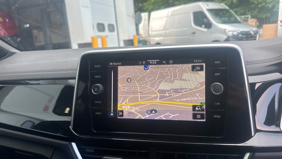 Volkswagen T-Roc 2.0 TDI 150 4MOTION R-Line 5dr DSG Diesel Hatchback - Image 30